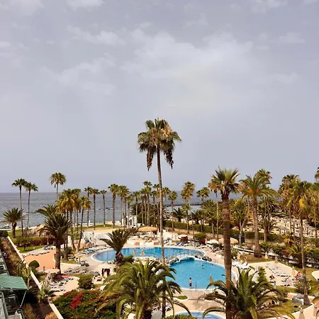 Palm Breeze Retreat - La Caleta 아파트