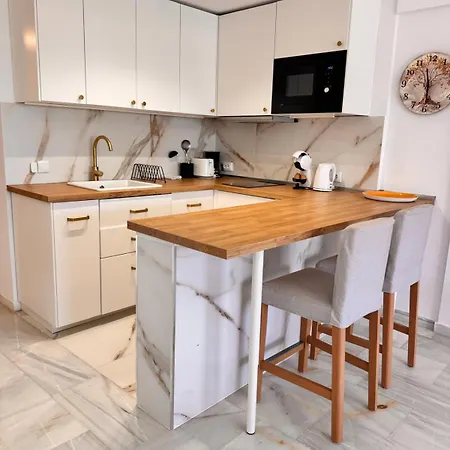 Palm Breeze Retreat - La Caleta *