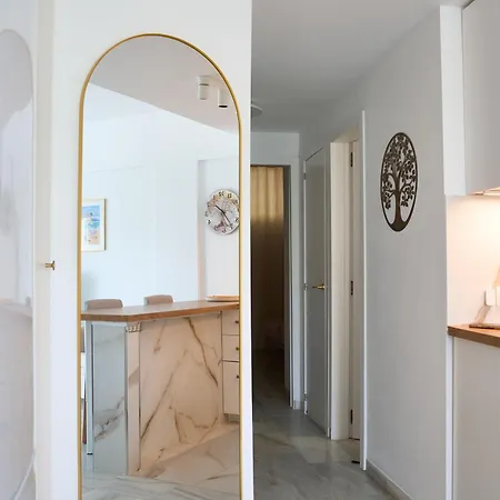 Palm Breeze Retreat - La Caleta 公寓 *