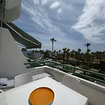 Palm Breeze Retreat - La Caleta 아데제